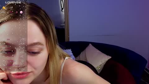 Snapshot of n0_nude chatting on January 25, 2025, 12:16 pm Eva online show from January 25, 2025, 12:16 pm