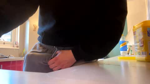 Snapshot of n0facen0case1 chatting on January 4, 2025, 11:54 am n0facen0case1 online show from January 4, 2025, 11:54 am