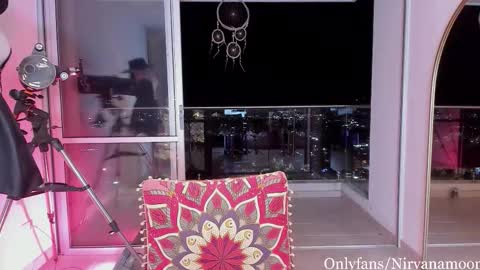 Snapshot of n1rvanamoon chatting on December 1, 2025, 12:48 am n1rvanamoon online show from December 1, 2025, 12:48 am