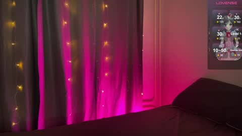 Vanessa and Julia  online show from January 24, 2025, 8:11 pm