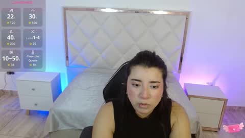 Snapshot of naanaky_tay chatting on October 20, 2025, 11:54 am TARA online show from October 20, 2025, 11:54 am