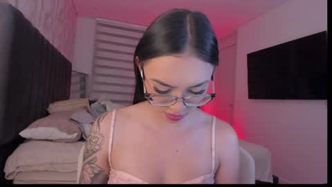 Snapshot of naath_ chatting on April 12, 2026, 12:04 am anny online show from April 12, 2026, 12:04 am