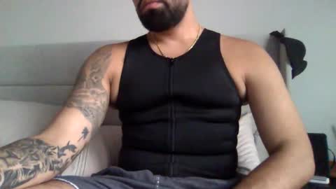 nacho25dc online show from December 21, 2025, 8:16 pm