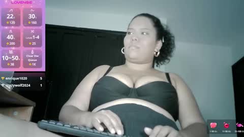 Snapshot of nadia516__ chatting on February 27, 2025, 7:26 pm lara online show from February 27, 2025, 7:26 pm