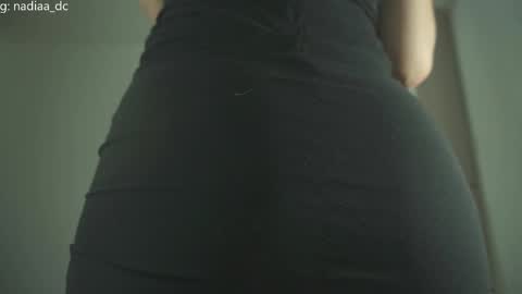 Nadia  INST Nadiaa dc online show from November 8, 2025, 4:45 am