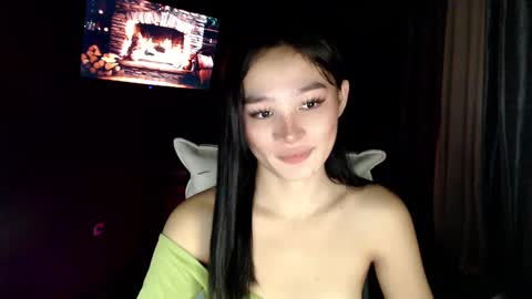 nadiestar online show from February 21, 2025, 10:50 am