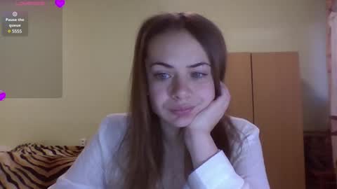 nadiiamorgun online show from December 3, 2024, 6:15 am