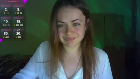 nadiiamorgun online show from December 7, 2024, 7:10 pm