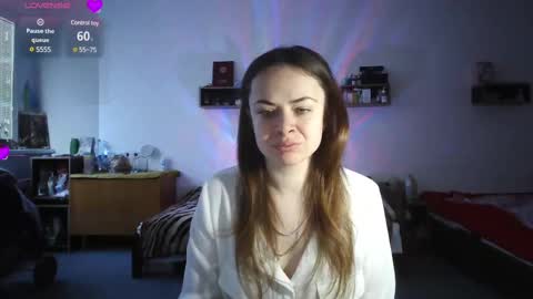 nadiiamorgun online show from February 19, 2025, 6:22 am