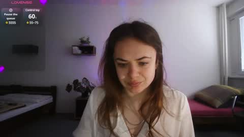 nadiiamorgun online show from March 4, 2025, 6:15 am