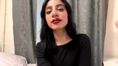 Snapshot of nadinevanni chatting on June 30, 2026, 4:30 pm Leya online show from June 30, 2026, 4:30 pm