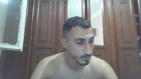 V online show from October 2, 2025, 3:52 pm