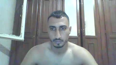 V online show from October 8, 2025, 4:15 pm