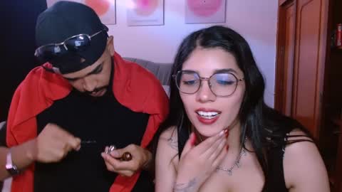 naduu__xx online show from December 6, 2024, 5:55 pm