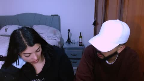 naduu__xx online show from December 16, 2024, 4:13 am