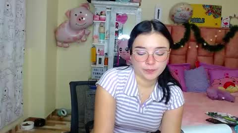 nahia cute     only   online show from December 27, 2024, 3:04 pm