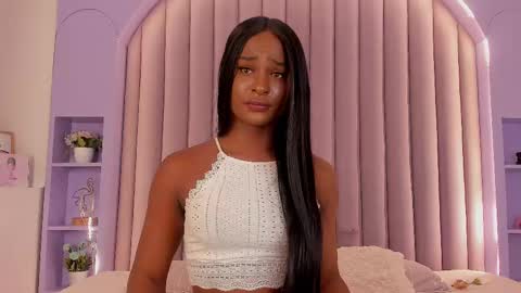  VICTORIA  online show from March 7, 2025, 7:38 pm