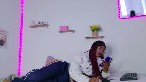 Snapshot of nahomy_james25 chatting on February 1, 2025, 3:07 pm nahomy_james25 online show from February 1, 2025, 3:07 pm