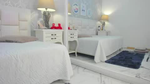 naia_cox online show from March 11, 2026, 4:18 am