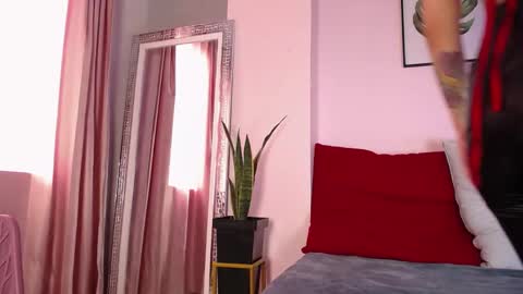 Ana online show from September 24, 2025, 9:07 pm