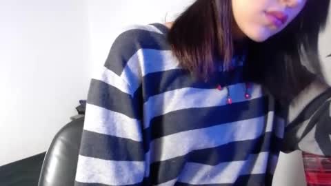 Snapshot of naiakit18 chatting on February 13, 2025, 6:48 pm naiakit18 online show from February 13, 2025, 6:48 pm