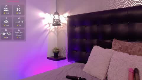 Snapshot of naiaramasson_ chatting on April 30, 2026, 1:39 pm naiaramasson_ online show from April 30, 2026, 1:39 pm