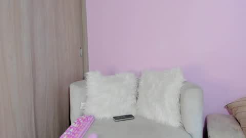      online show from January 4, 2025, 5:27 am