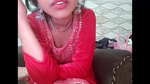 Naina online show from January 14, 2025, 7:00 pm