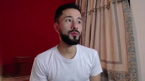 Snapshot of nainpaulo chatting on October 1, 2025, 2:01 pm nainpaulo online show from October 1, 2025, 2:01 pm