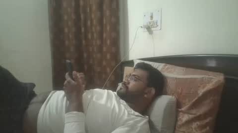Snapshot of nairanandu28 chatting on April 25, 2026, 11:24 am NAIRANANDU28 online show from April 25, 2026, 11:24 am