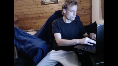 naked_and_chatting online show from September 14, 2025, 2:44 am