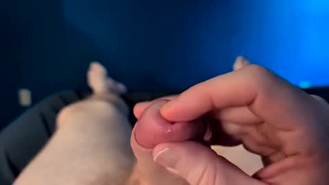 Naked slut online show from December 20, 2025, 3:19 pm