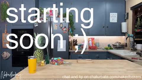 Naked Bakers online show from October 1, 2025, 2:06 am