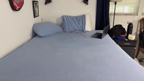 nakedscorpeo online show from May 29, 2026, 5:22 pm
