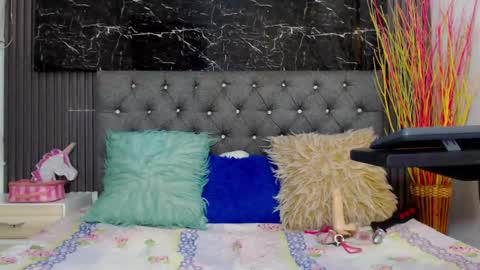 NALAROY online show from January 18, 2025, 7:17 am