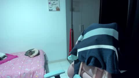 Nami online show from February 15, 2025, 5:09 am