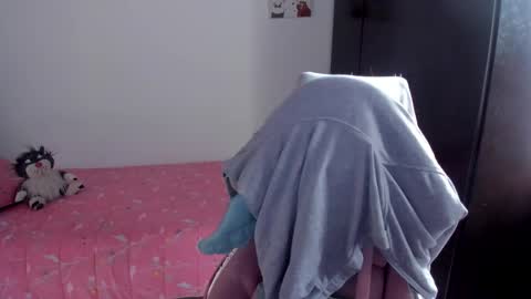 Nami online show from March 12, 2025, 8:41 pm