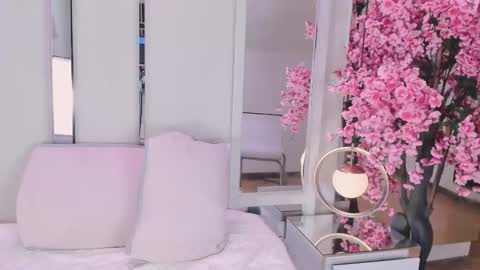     online show from March 9, 2026, 1:48 pm