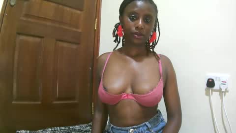 nana2095 online show from December 20, 2025, 4:30 am