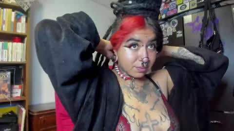 Val  online show from January 13, 2026, 2:39 am