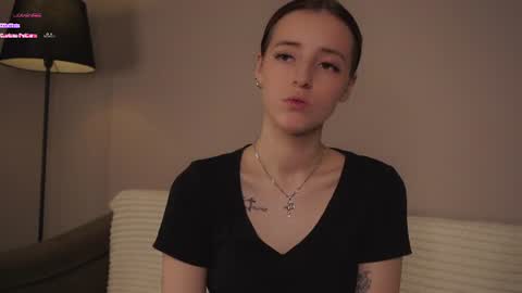 Elizabeth online show from July 6, 2026, 1:24 am