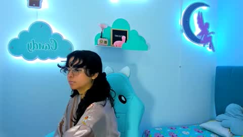 nanami_owo online show from September 15, 2025, 2:55 am