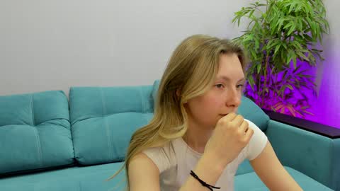 Maeve online show from January 26, 2025, 6:16 pm