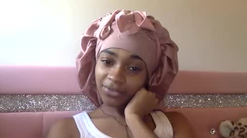 nanaonn online show from May 17, 2026, 6:48 pm