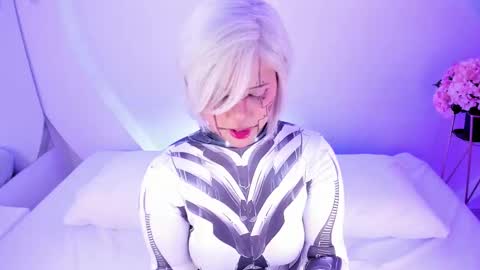 NanaOsaky online show from December 15, 2025, 12:09 pm