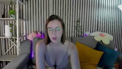 Snapshot of nancy__carter chatting on August 4, 2026, 9:23 am Nancy online show from August 4, 2026, 9:23 am