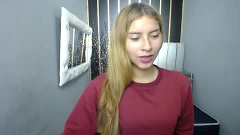 Snapshot of nancy_blonde chatting on May 10, 2026, 1:49 pm nancy blonde online show from May 10, 2026, 1:49 pm