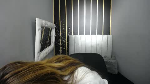 Snapshot of nancy_blonde chatting on May 15, 2026, 1:51 pm nancy blonde online show from May 15, 2026, 1:51 pm