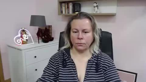 Nancy online show from December 29, 2024, 7:50 am