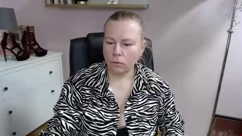 Nancy online show from February 18, 2025, 11:55 am